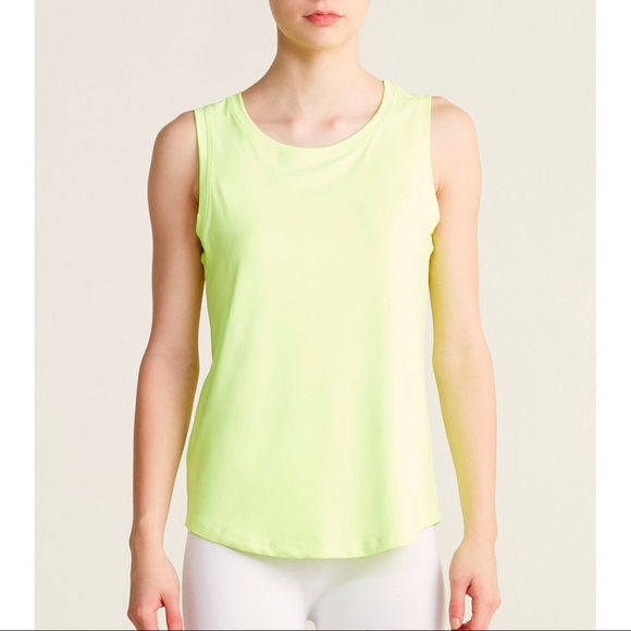 90 Degree By Reflex Tops - 90 Degree by Reflex yellow hi-lo muscle tank